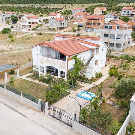 Apartment Larisa Горни-Карин Экстерьер фото