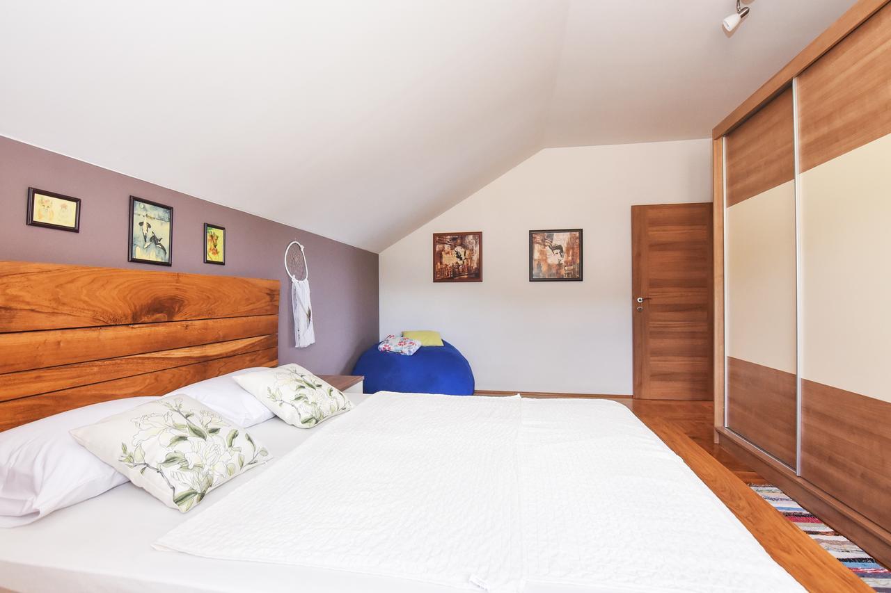 Apartment Larisa Горни-Карин Экстерьер фото